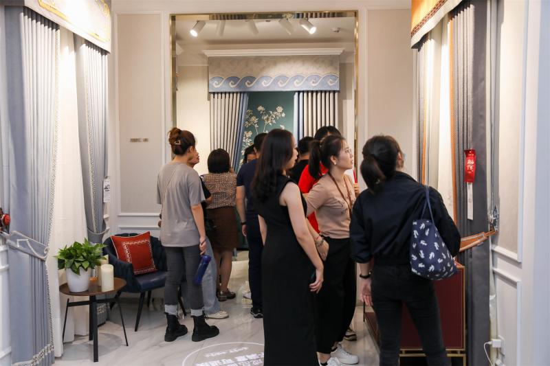 如魚得水烏海店開業(yè)，營業(yè)額破80萬